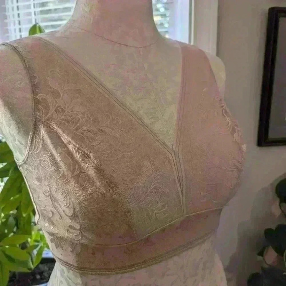 Wacoal #810340 Net Effect Bralette Size 38 - Picture 6 of 14